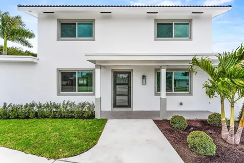 900 SW 13th Street Boca Raton FL 33486