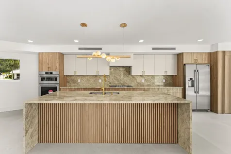 900 SW 13th Street Boca Raton FL 33486