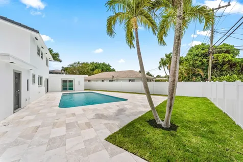 900 SW 13th Street Boca Raton FL 33486