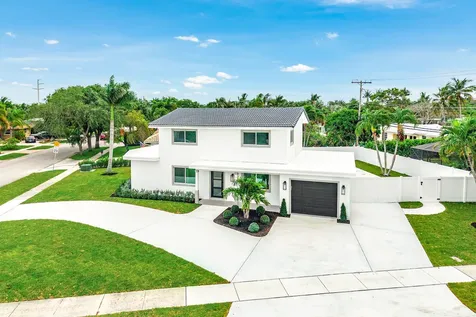 900 SW 13th Street Boca Raton FL 33486