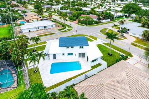 900 SW 13th Street Boca Raton FL 33486