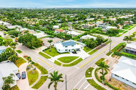 900 SW 13th Street Boca Raton FL 33486