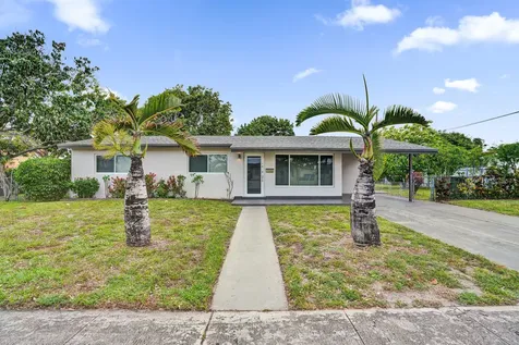 7200 W 14th Avenue Hialeah FL 33014