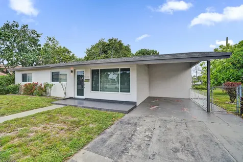 7200 W 14th Avenue Hialeah FL 33014
