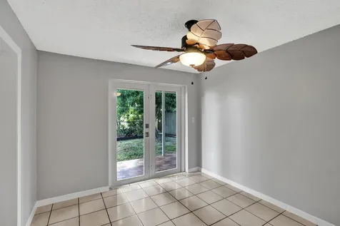 7200 W 14th Avenue Hialeah FL 33014
