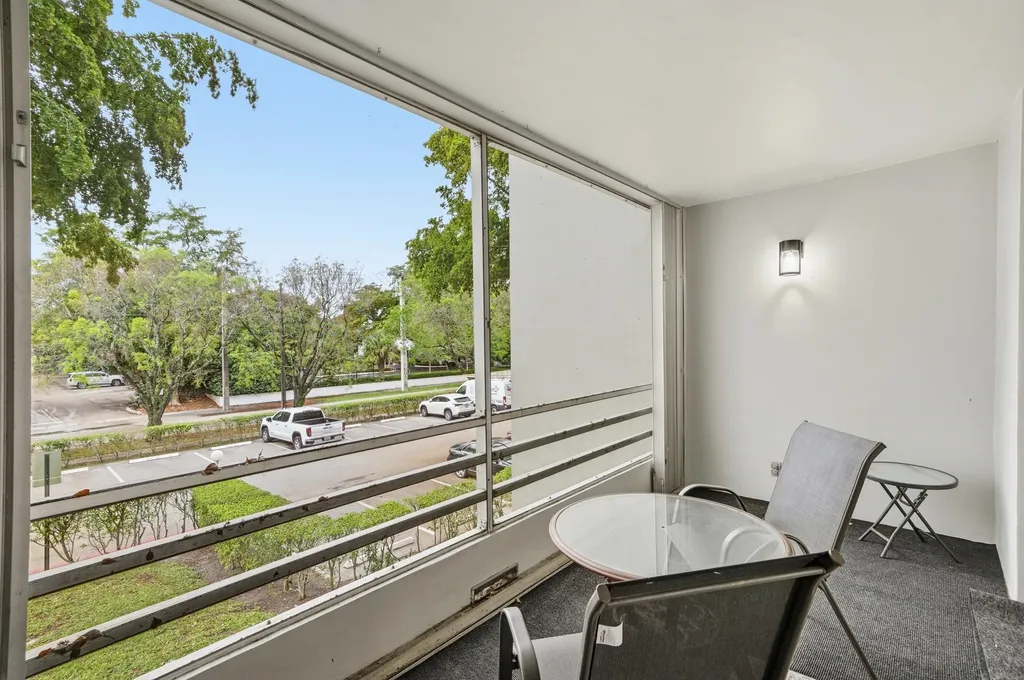 6903 Cypress Road Plantation FL 33317