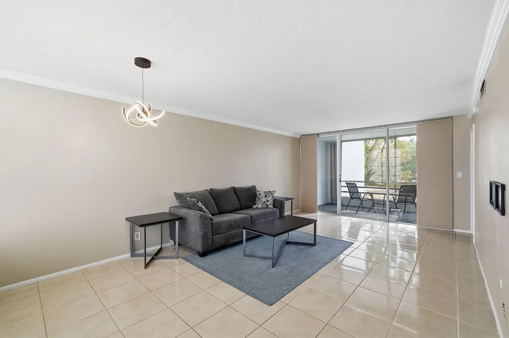 6903 Cypress Road Plantation FL 33317