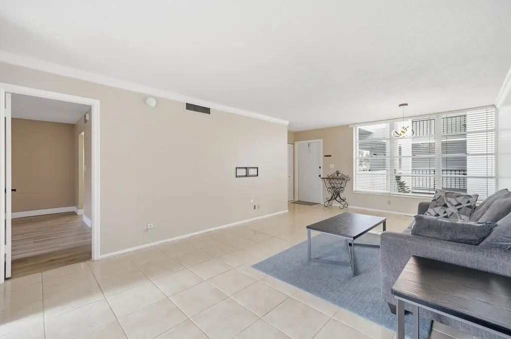 6903 Cypress Road Plantation FL 33317