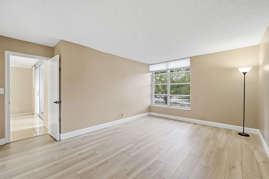 6903 Cypress Road Plantation FL 33317