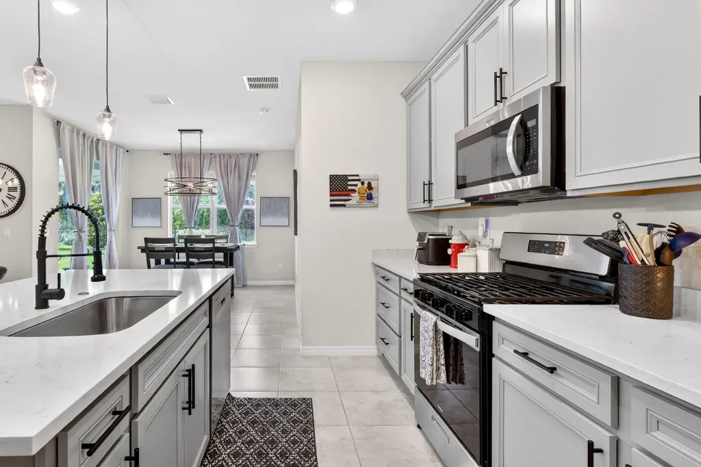 12336 SW Myrtle Oak Drive Port St Lucie FL 34987