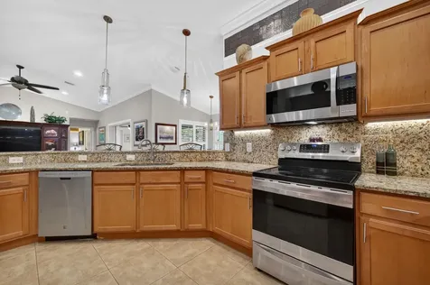 5606 Silver Oak Drive Fort Pierce FL 34982