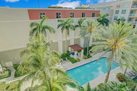 804 E Windward Way Lantana FL 33462