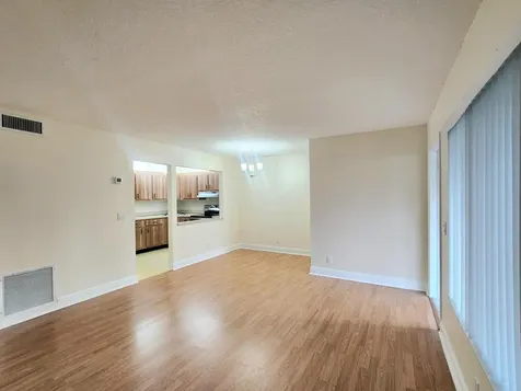 133 Lake Pine Circle Greenacres FL 33463