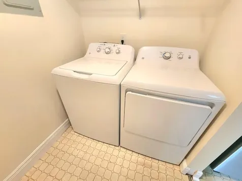 133 Lake Pine Circle Greenacres FL 33463