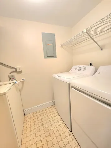 133 Lake Pine Circle Greenacres FL 33463