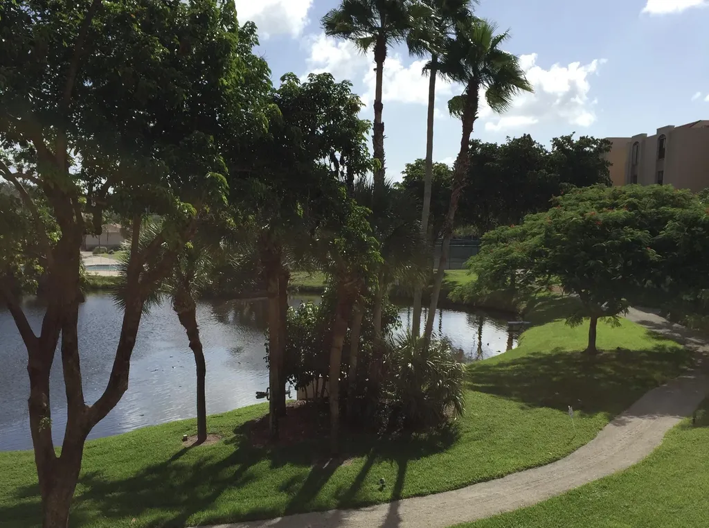 2455 Lindell Boulevard Delray Beach FL 33444