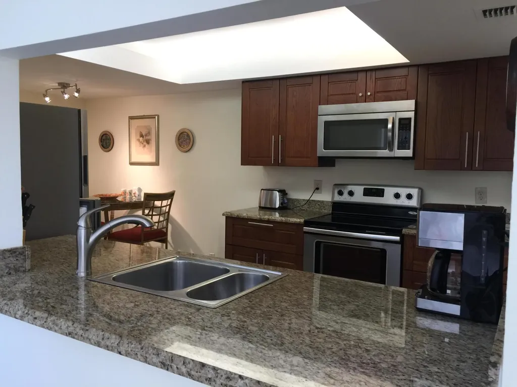 2455 Lindell Boulevard Delray Beach FL 33444