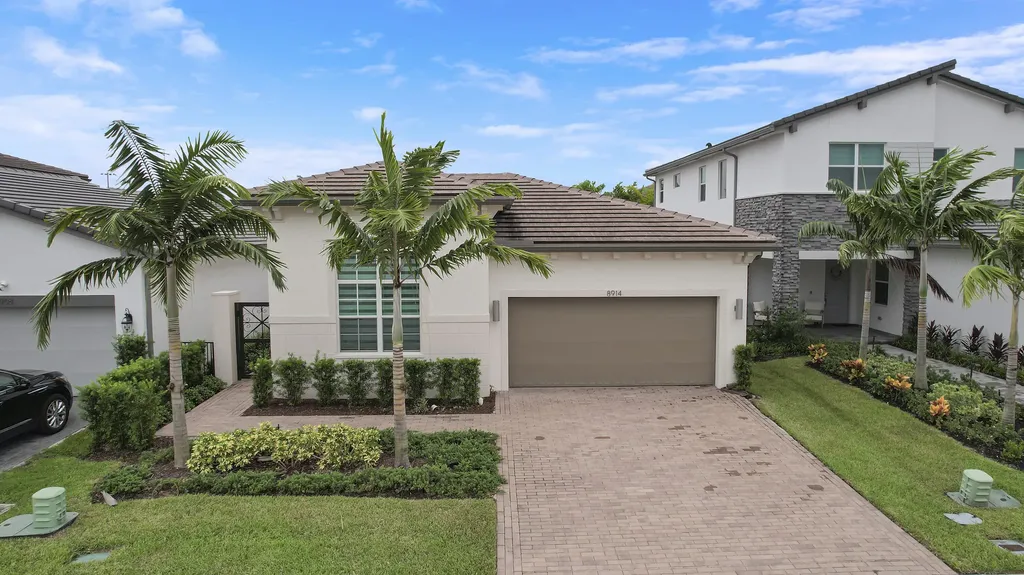 8914 Kingsmoor Way Lake Worth FL 33467