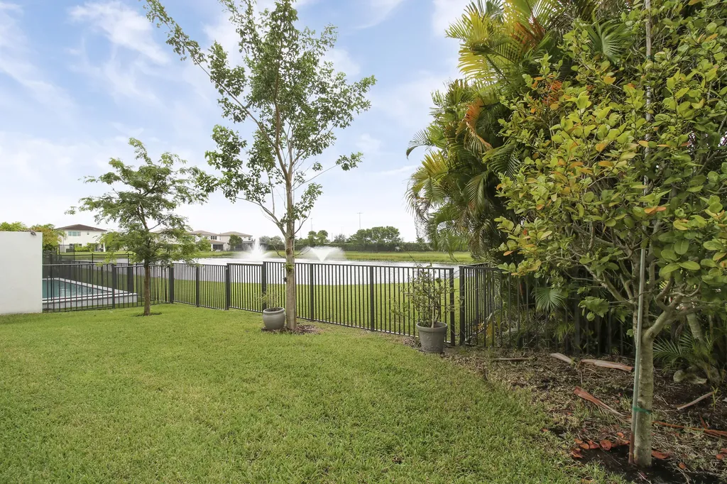 8914 Kingsmoor Way Lake Worth FL 33467