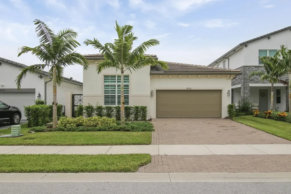 8914 Kingsmoor Way Lake Worth FL 33467