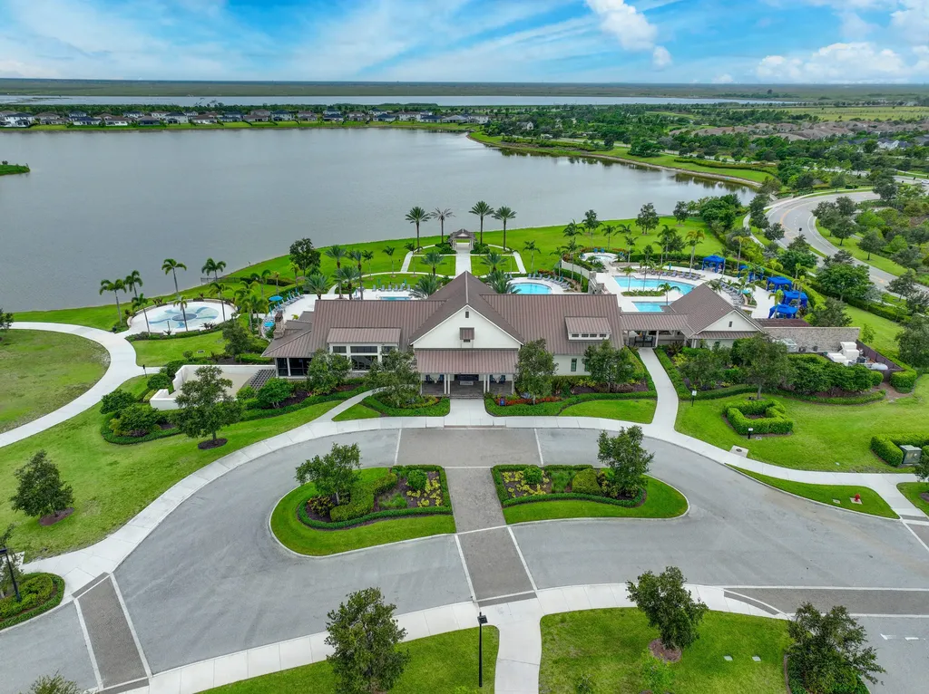 1113 Tangled Orchard Trace The Acreage FL 33470