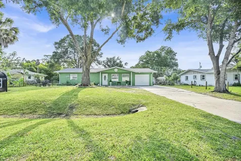 5214 Bowling Green Drive Fort Pierce FL 34951