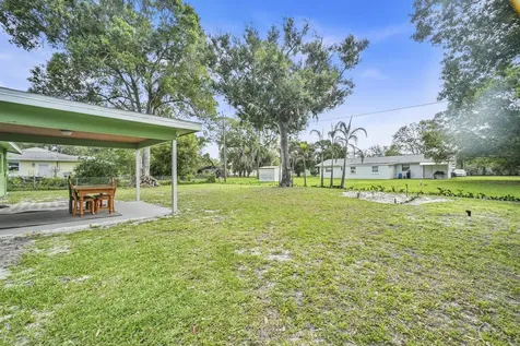 5214 Bowling Green Drive Fort Pierce FL 34951