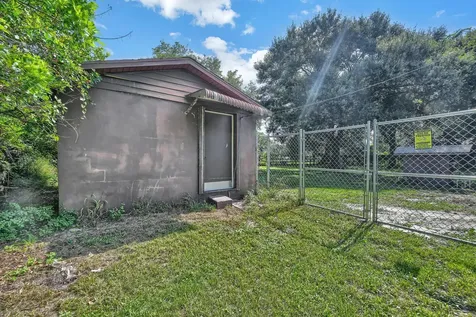 4232 Edwards Road Fort Pierce FL 34981