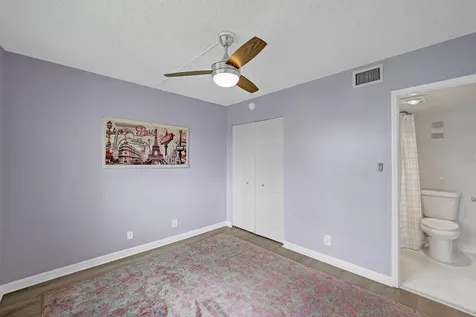 9470 Poinciana Place Davie FL 33324