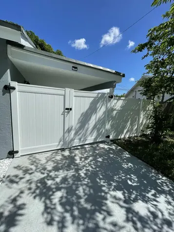 378 NW 2nd Way Deerfield Beach FL 33441