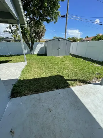 378 NW 2nd Way Deerfield Beach FL 33441