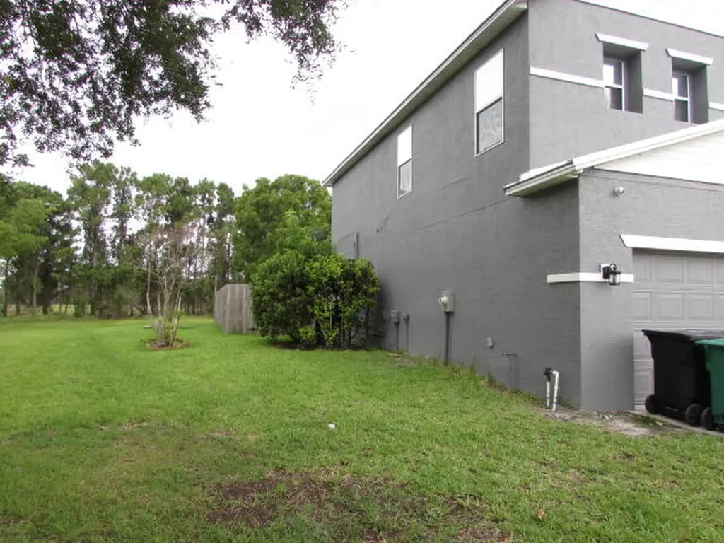 5800 NW Allyse Drive Port St Lucie FL 34986