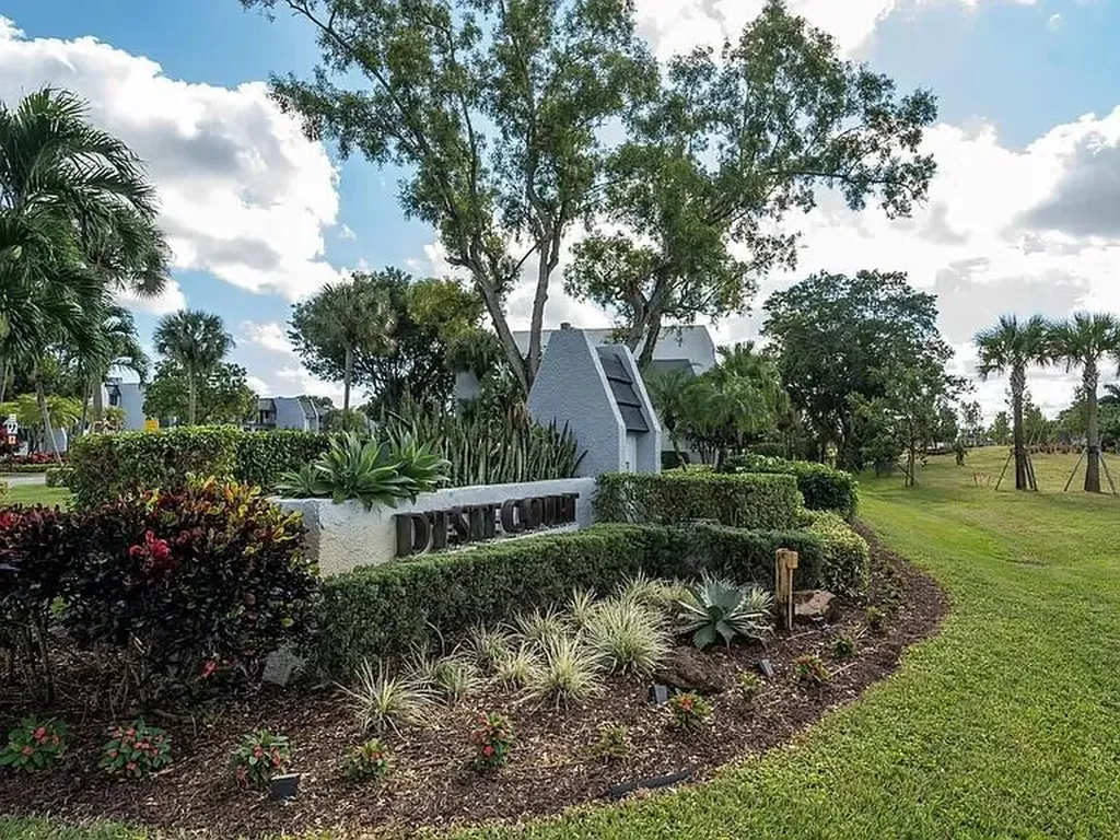 4228 Deste Court Lake Worth FL 33467
