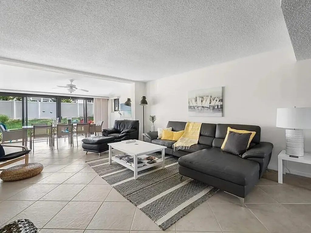 4228 Deste Court Lake Worth FL 33467