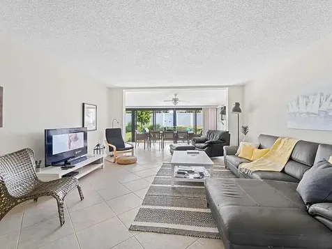 4228 Deste Court Lake Worth FL 33467