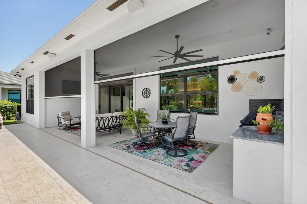 2341 SE Canopy Cove Lane Port St Lucie FL 34984