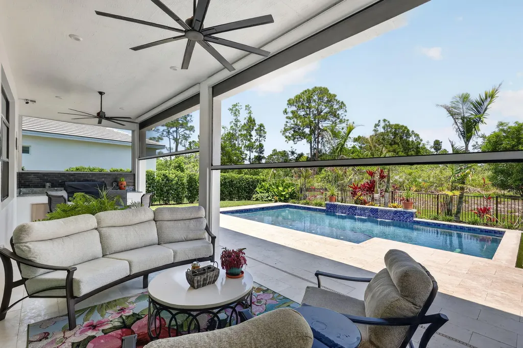 2341 SE Canopy Cove Lane Port St Lucie FL 34984