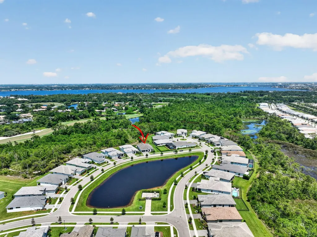 2341 SE Canopy Cove Lane Port St Lucie FL 34984