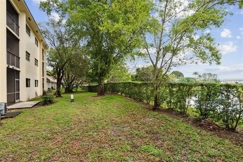 9150 NW 38th Drive Coral Springs FL 33065