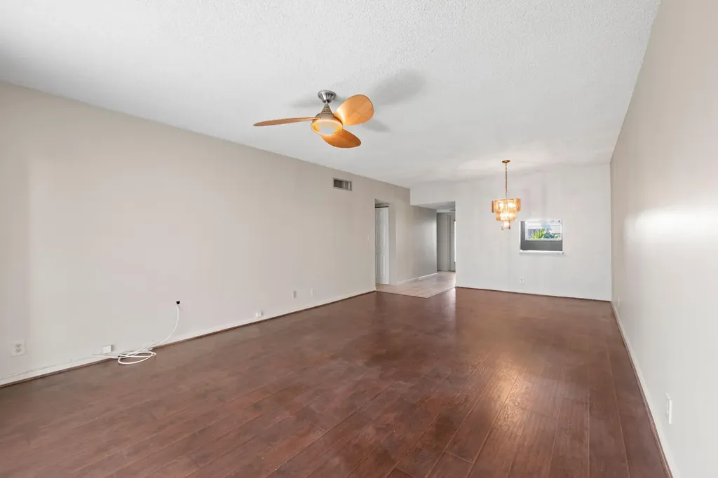 2980 Riverside Drive Coral Springs FL 33065