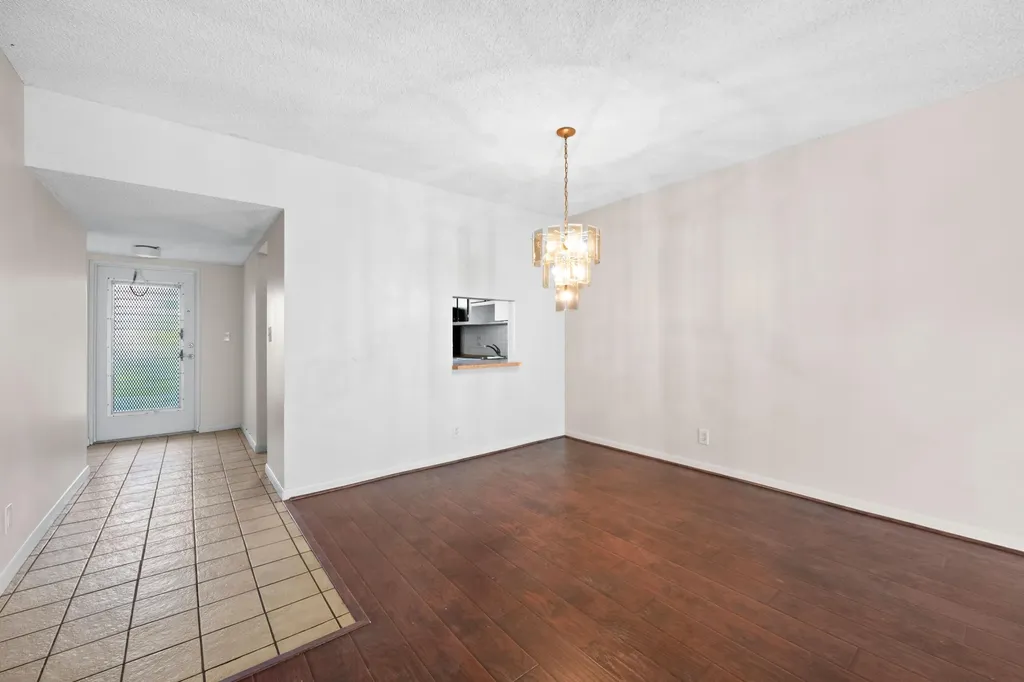 2980 Riverside Drive Coral Springs FL 33065
