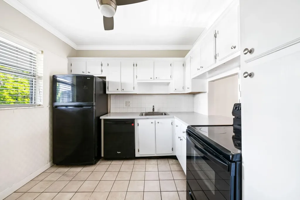 2980 Riverside Drive Coral Springs FL 33065