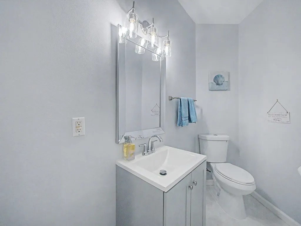 8375 Mulligan Circle Port St Lucie FL 34986