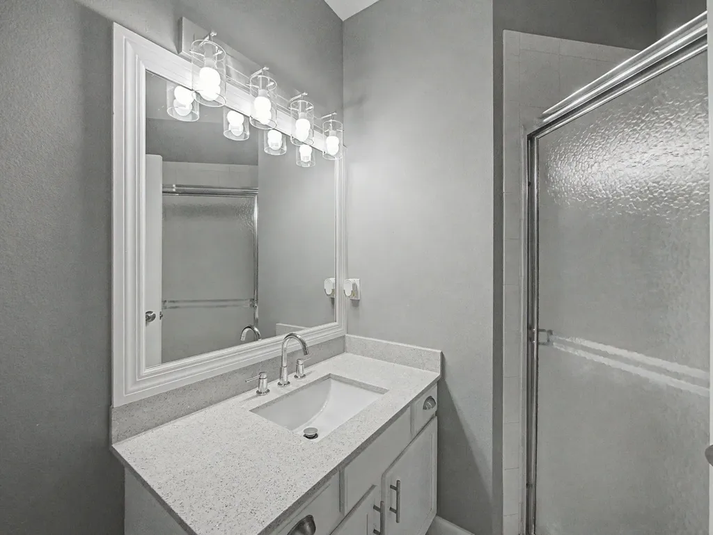 8375 Mulligan Circle Port St Lucie FL 34986