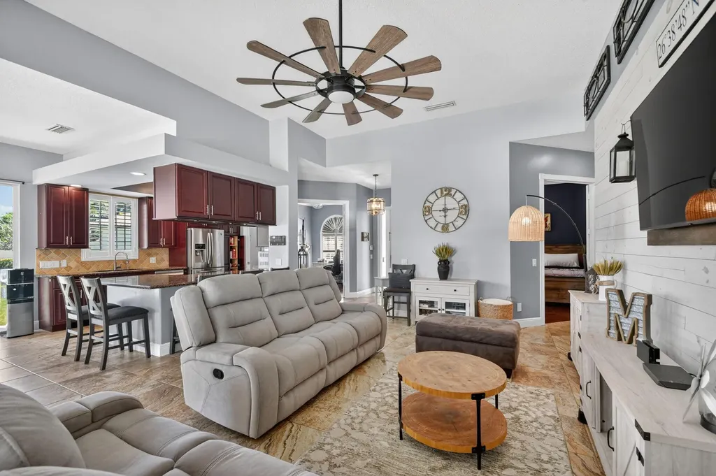 8142 Jolly Harbour Court Wellington FL 33414