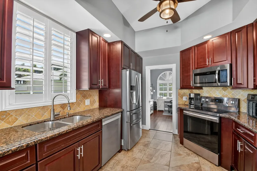 8142 Jolly Harbour Court Wellington FL 33414