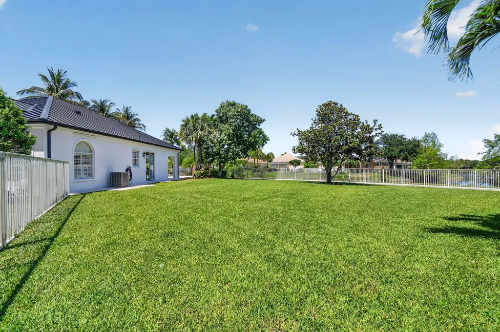 8142 Jolly Harbour Court Wellington FL 33414