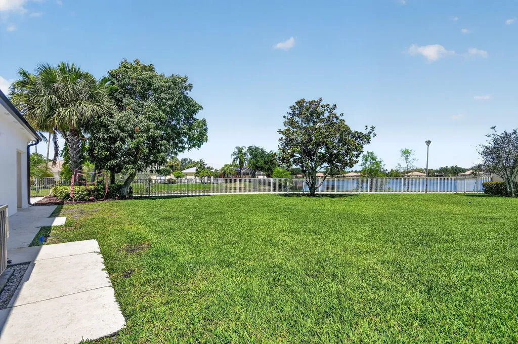 8142 Jolly Harbour Court Wellington FL 33414