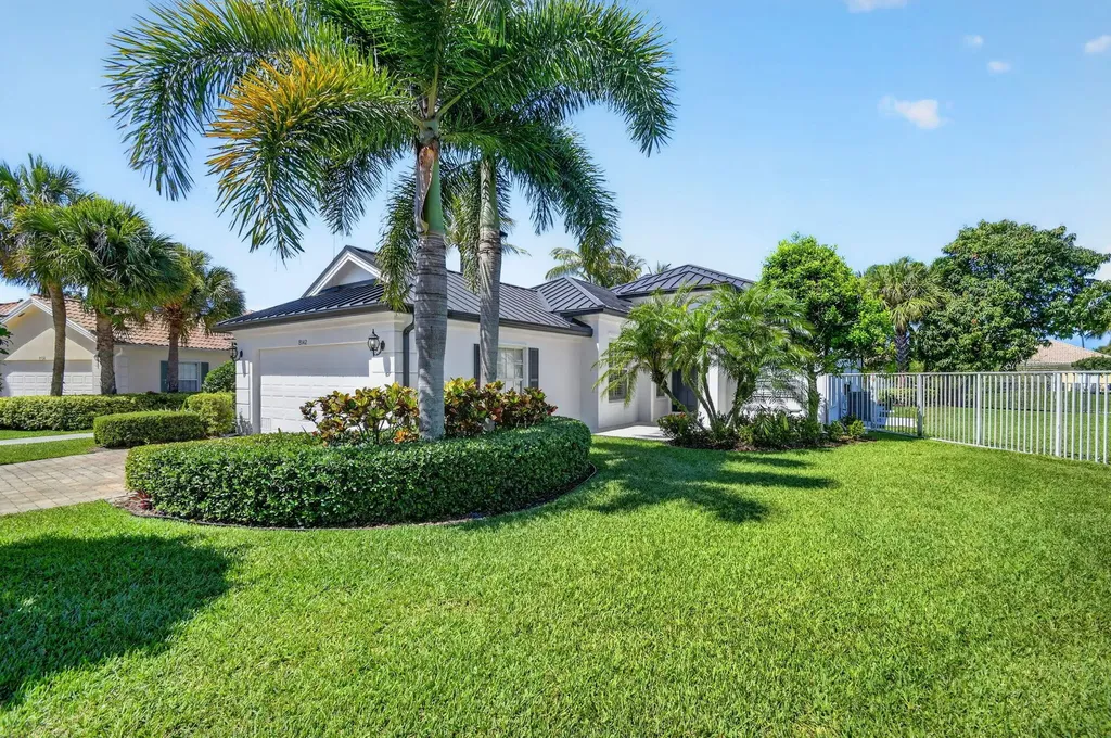 8142 Jolly Harbour Court Wellington FL 33414