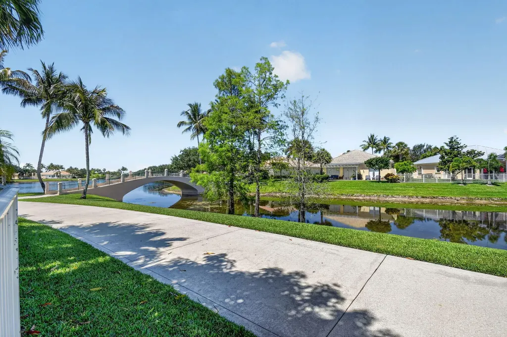 8142 Jolly Harbour Court Wellington FL 33414